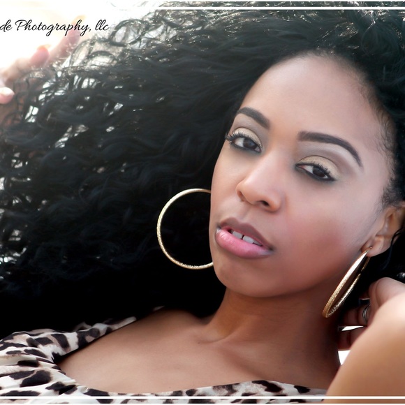 Alaina - Picture 5 of 16